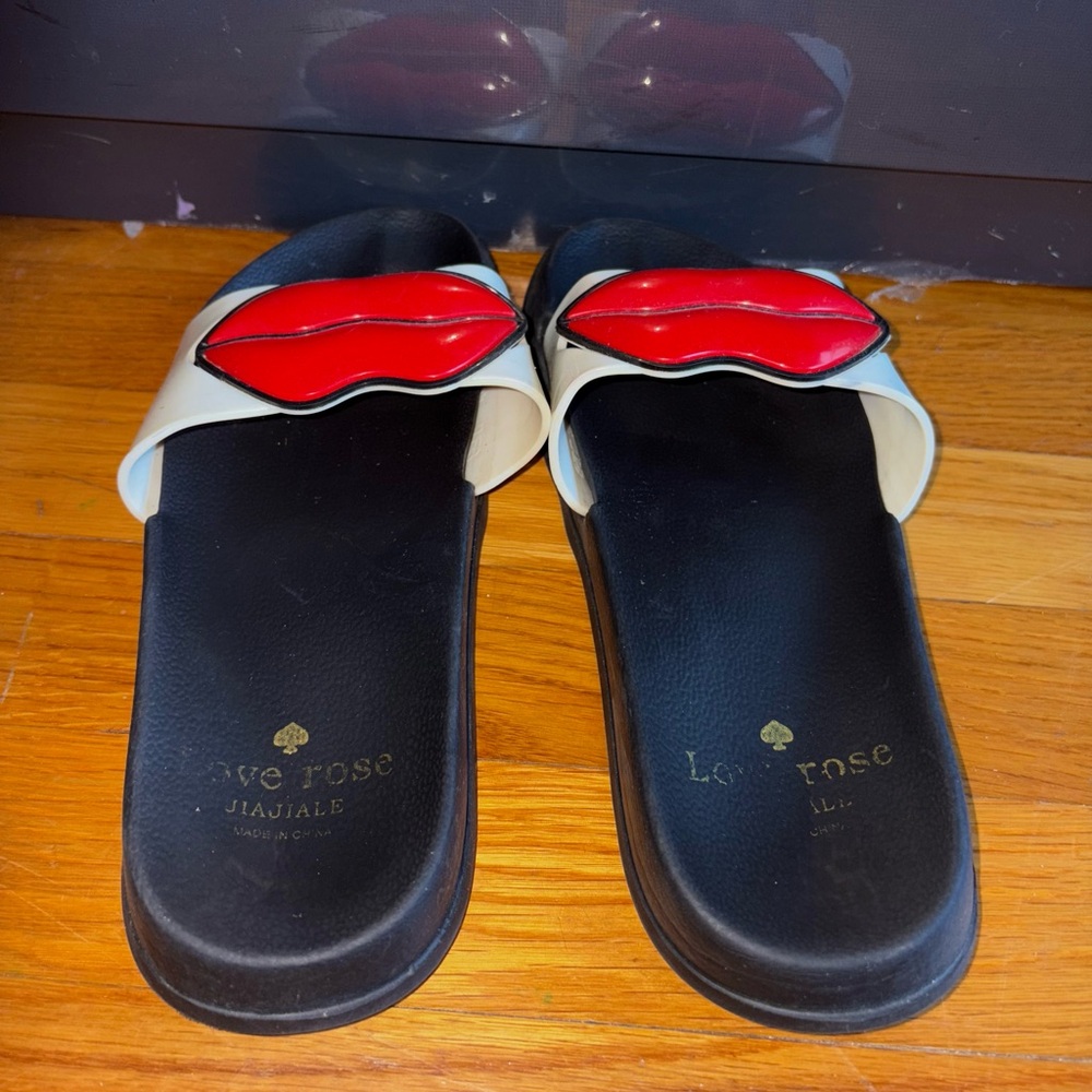 Beach slides - Picture 2 of 4